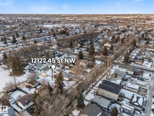 12122 45 Street, Edmonton, AB 