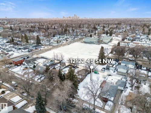 12122 45 Street, Edmonton, AB 