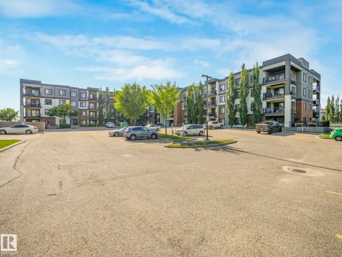 317 1144 Adamson Drive, Edmonton, AB - Outdoor