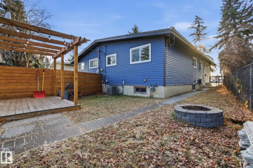 8064 Argyll Rd, Edmonton, AB - Outdoor With Exterior