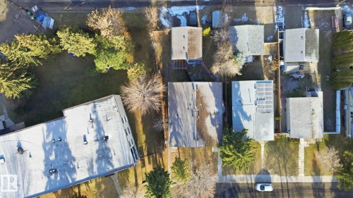 8064 Argyll Rd, Edmonton, AB - Outdoor