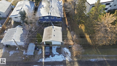 8064 Argyll Rd, Edmonton, AB - Outdoor