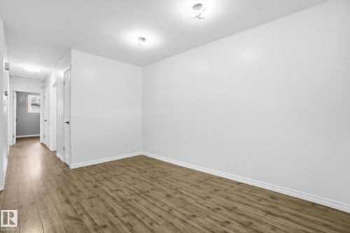 8064 Argyll Rd, Edmonton, AB - Indoor Photo Showing Other Room