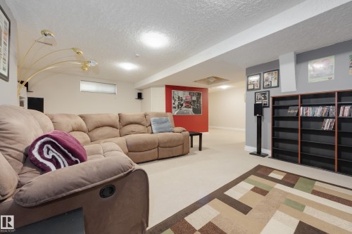 2844 40B Avenue, Edmonton, AB - Indoor