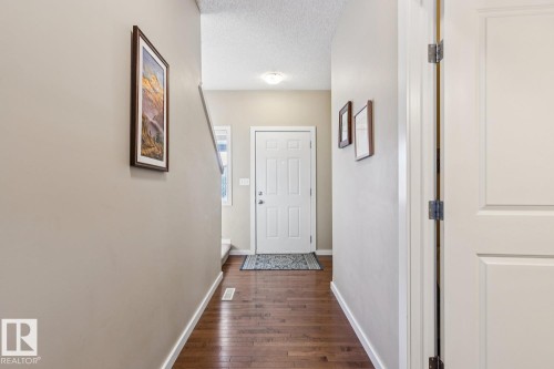 3127 Trelle Loop, Edmonton, AB - Indoor Photo Showing Other Room