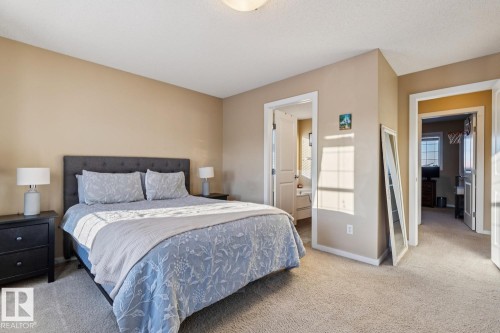 3127 Trelle Loop, Edmonton, AB - Indoor Photo Showing Bedroom