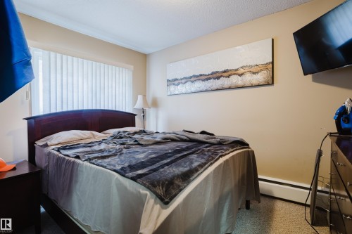 402A 2908 116A Avenue, Edmonton, AB - Indoor Photo Showing Bedroom