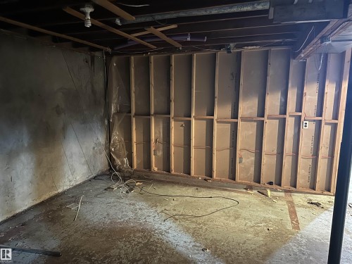 8 Sheridan Drive, St. Albert, AB - Indoor Photo Showing Basement