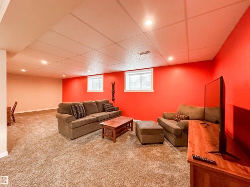 19 51 Eldorado Drive, St. Albert, AB - Indoor