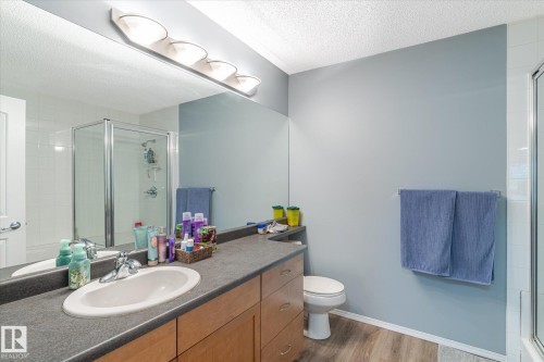 101 2098 Blackmud Creek Drive, Edmonton, AB - Indoor Photo Showing Bathroom