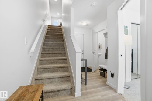 2826 192 Street, Edmonton, AB - Indoor Photo Showing Other Room