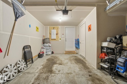 2826 192 Street, Edmonton, AB - Indoor Photo Showing Garage