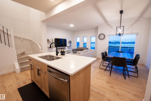 3453 Craig Landing, Edmonton, AB - Indoor Photo Showing Kitchen With Double Sink