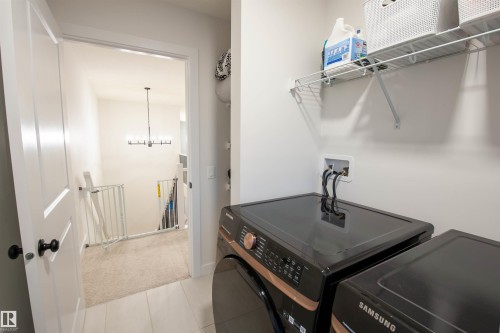 3453 Craig Landing, Edmonton, AB - Indoor Photo Showing Laundry Room