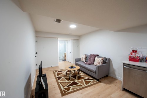 3453 Craig Landing, Edmonton, AB - Indoor