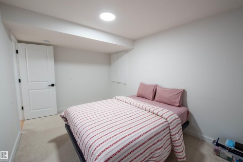 3453 Craig Landing, Edmonton, AB - Indoor Photo Showing Bedroom