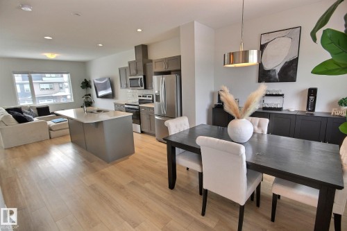 1512 157 Street, Edmonton, AB - Indoor