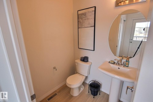 1512 157 Street, Edmonton, AB - Indoor Photo Showing Bathroom