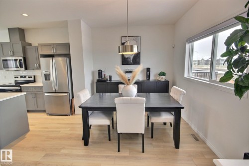 1512 157 Street, Edmonton, AB - Indoor