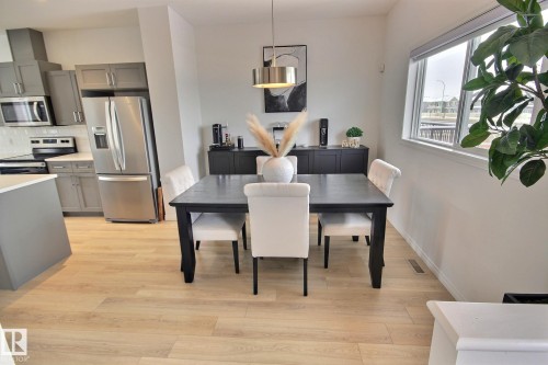 1512 157 Street, Edmonton, AB - Indoor