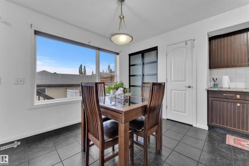 2004 32 Street, Edmonton, AB - Indoor Photo Showing Dining Room