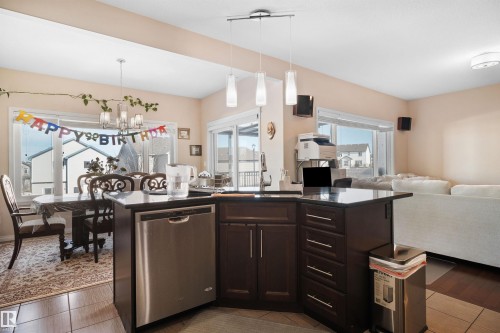 5628 19 Avenue, Edmonton, AB 