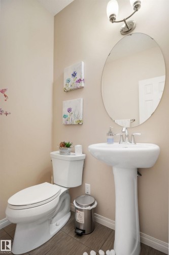 5628 19 Avenue, Edmonton, AB 