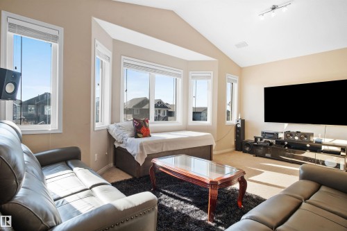 5628 19 Avenue, Edmonton, AB 