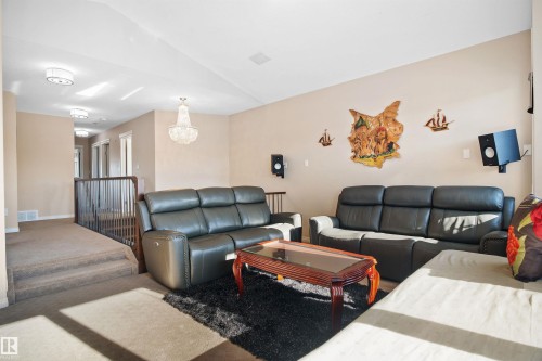 5628 19 Avenue, Edmonton, AB 