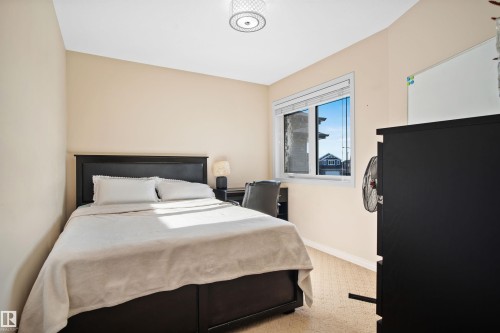 5628 19 Avenue, Edmonton, AB 