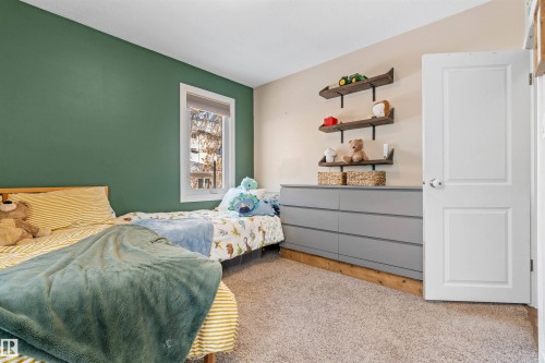 4917 54 Avenue, Stony Plain, AB 