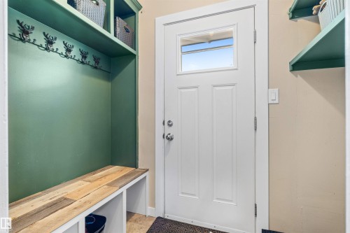 4917 54 Avenue, Stony Plain, AB 