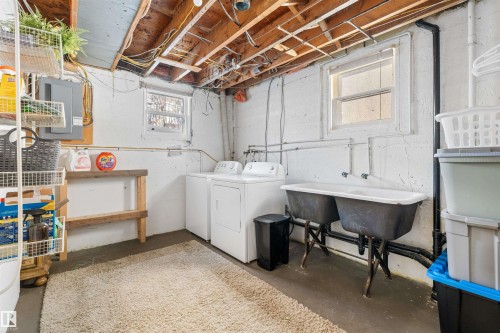 4917 54 Avenue, Stony Plain, AB 