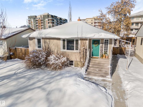 4917 54 Avenue, Stony Plain, AB 