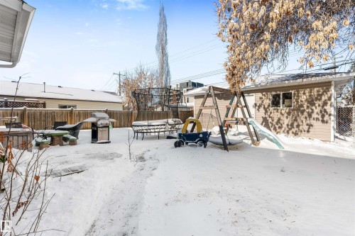 4917 54 Avenue, Stony Plain, AB 