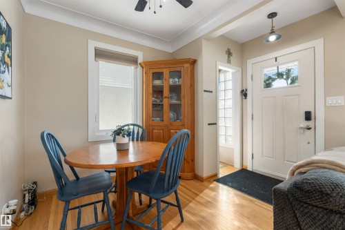 4917 54 Avenue, Stony Plain, AB 