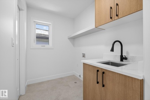 168 Caledon Crescent, Spruce Grove, AB - Indoor Photo Showing Other Room