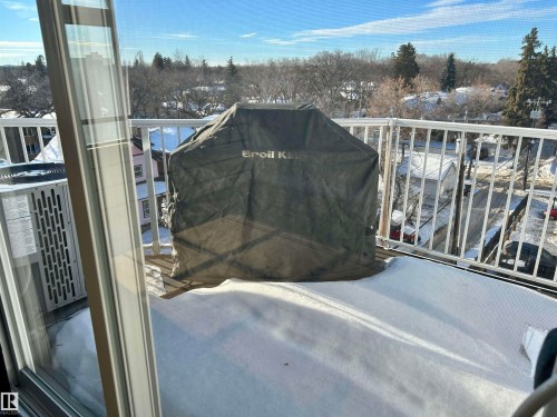 213 10939 82 Avenue, Edmonton, AB - Outdoor