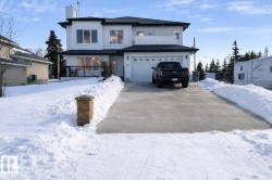 5119 46 Avenue  Mundare, AB T0B 3H0