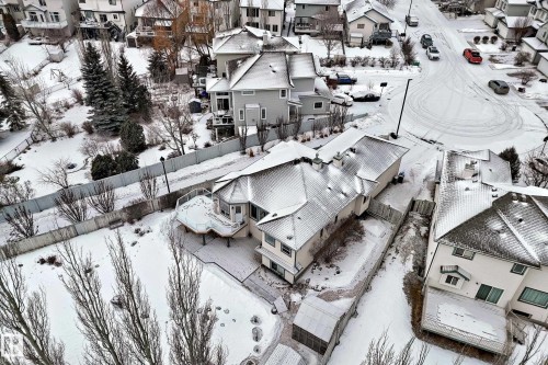 576 Glenwright Crescent, Edmonton, AB - Outdoor