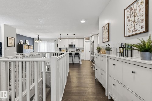 25 Stirling Road, Edmonton, AB - Indoor Photo Showing Other Room