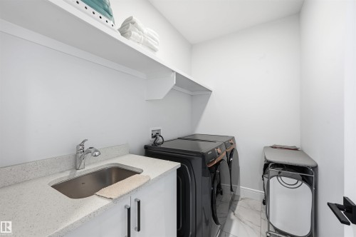 10909 151 Street, Edmonton, AB - Indoor Photo Showing Laundry Room