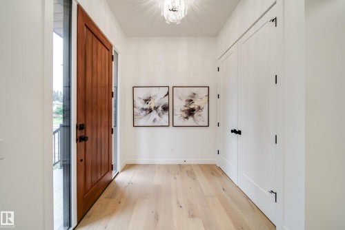 40A Valleyview Crescent, Edmonton, AB - Indoor Photo Showing Other Room