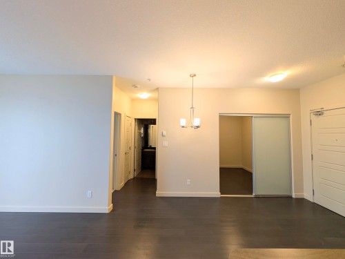 435 308 Ambleside Link Link, Edmonton, AB - Indoor Photo Showing Other Room
