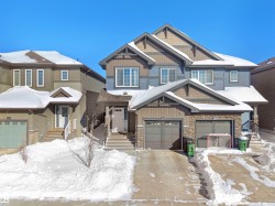 218 HAWKS RIDGE Boulevard  Edmonton, AB T5S 0M1