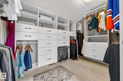 4001 Triomphe Boulevard, Beaumont, AB - Indoor With Storage