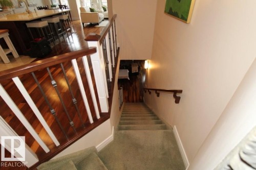 176 Ambleside Drive, Edmonton, AB - Indoor Photo Showing Other Room