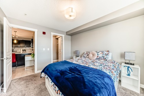 217 3670 139 Avenue, Edmonton, AB - Indoor Photo Showing Bedroom