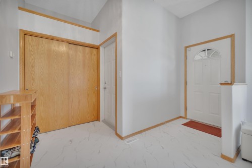 309 Byrne Crest, Edmonton, AB - Indoor Photo Showing Other Room