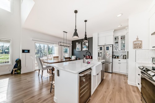 71 Jamison Crescent, St. Albert, AB - Indoor Photo Showing Kitchen With Upgraded Kitchen